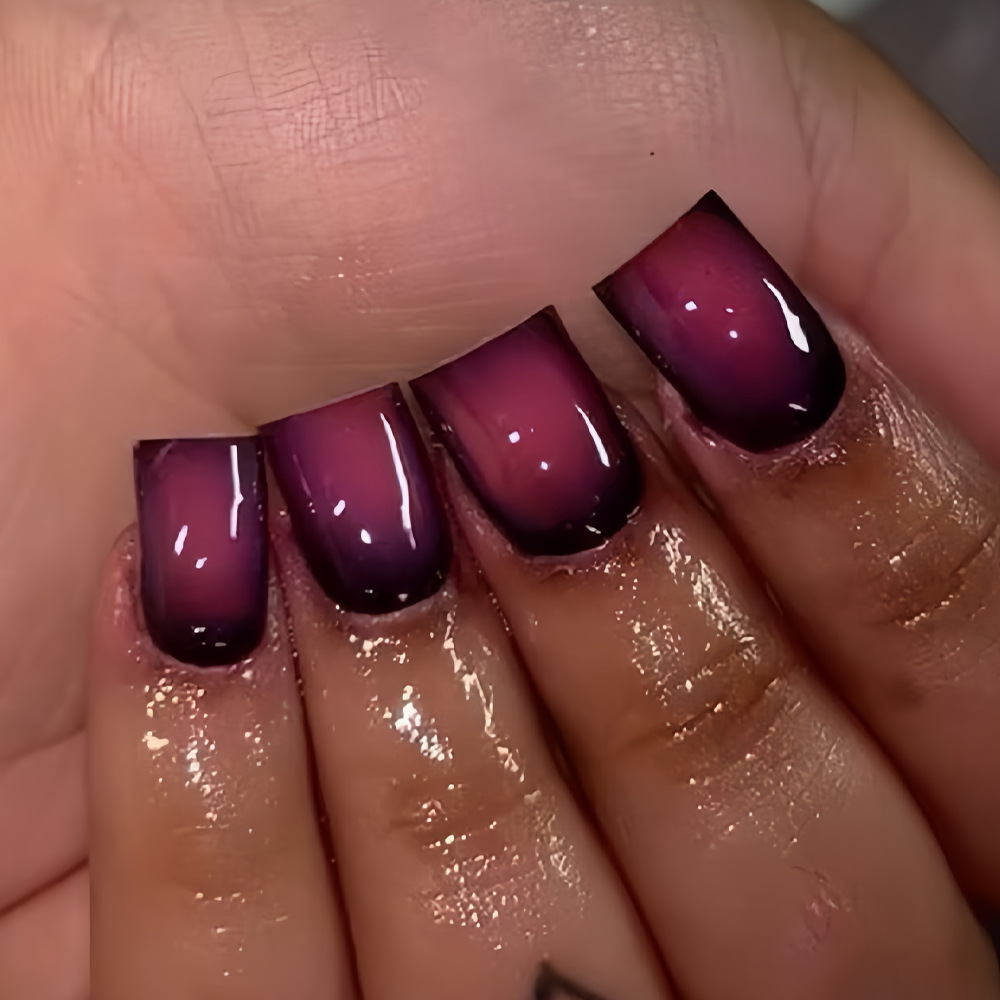 Nail Art French Nails - 여성용 짧은 사각형 가짜 손톱 그라데이션