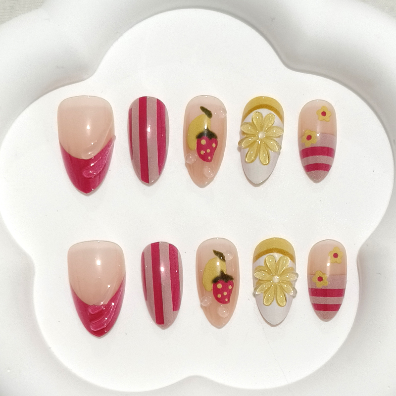 10개입 달콤하고 귀여운 하트 모양 프린트 짧은 아몬드 - Nail Art French Nails 리뷰 및 가격
